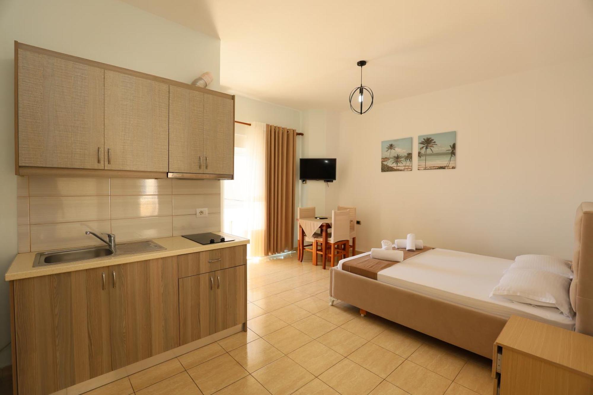 Michelle Apartments كساميل المظهر الخارجي الصورة