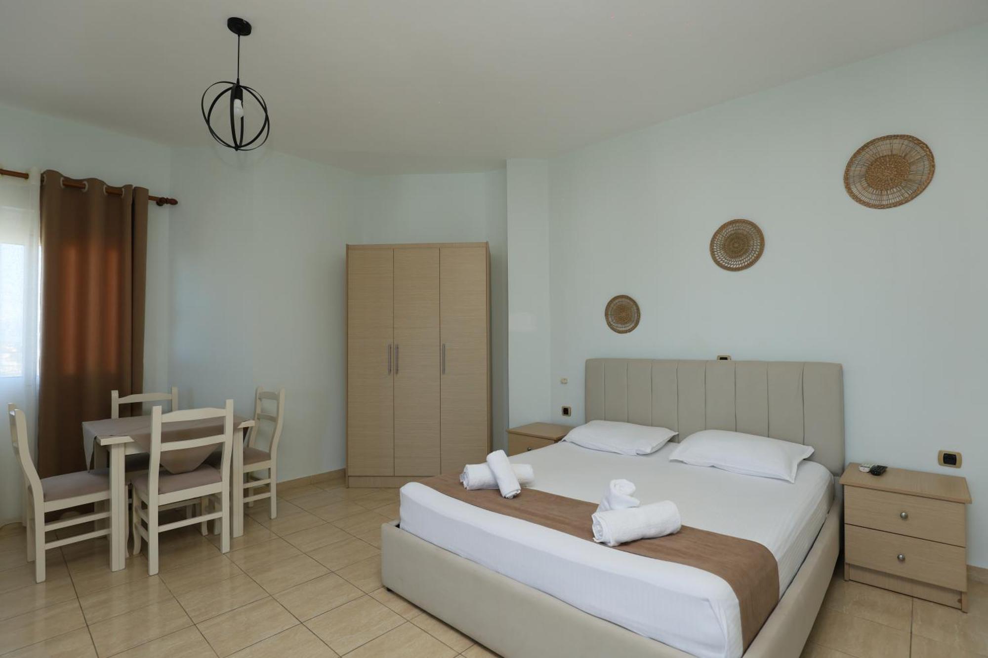 Michelle Apartments كساميل المظهر الخارجي الصورة
