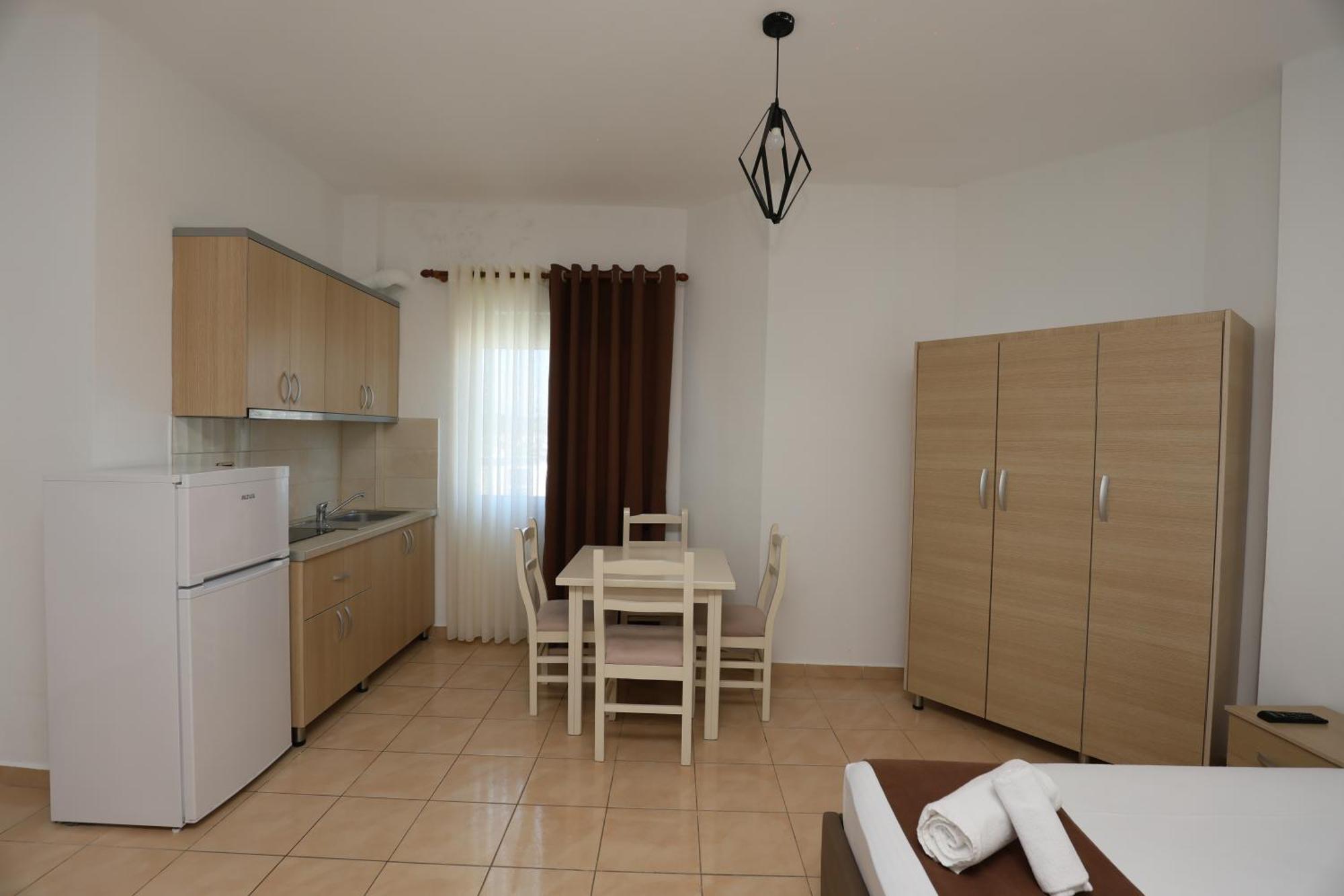 Michelle Apartments كساميل المظهر الخارجي الصورة