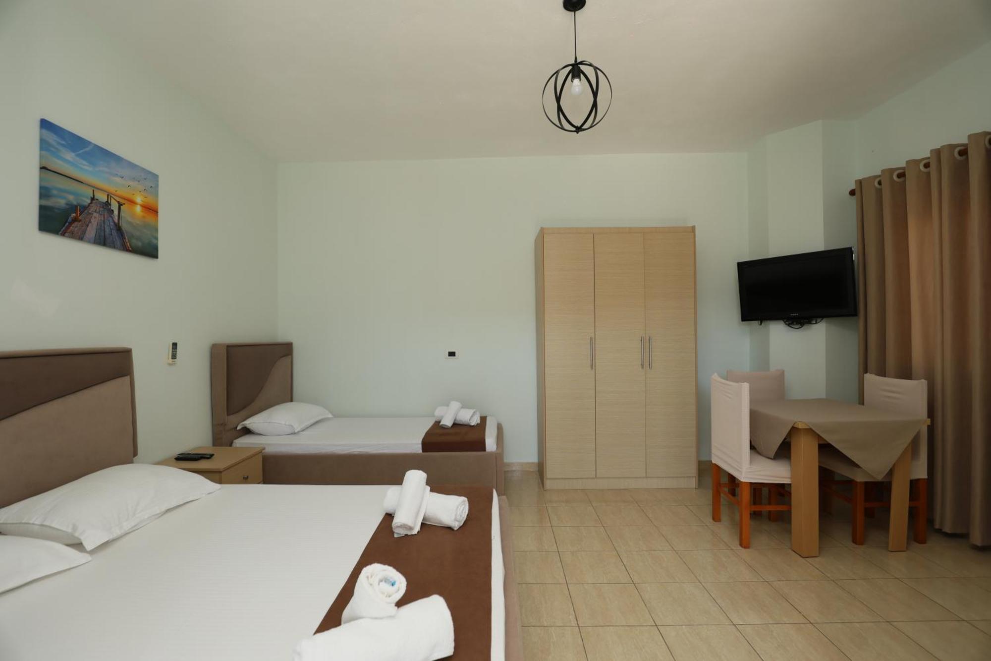 Michelle Apartments كساميل المظهر الخارجي الصورة