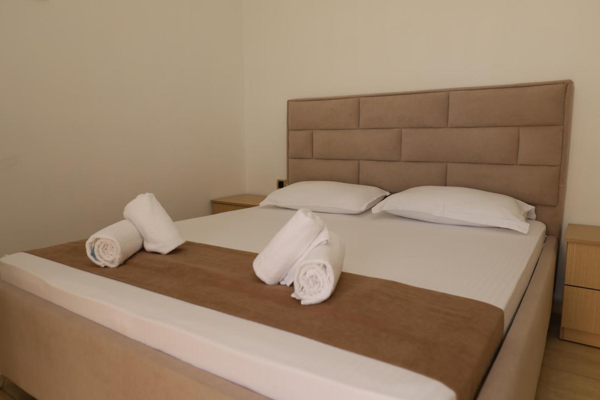 Michelle Apartments كساميل المظهر الخارجي الصورة