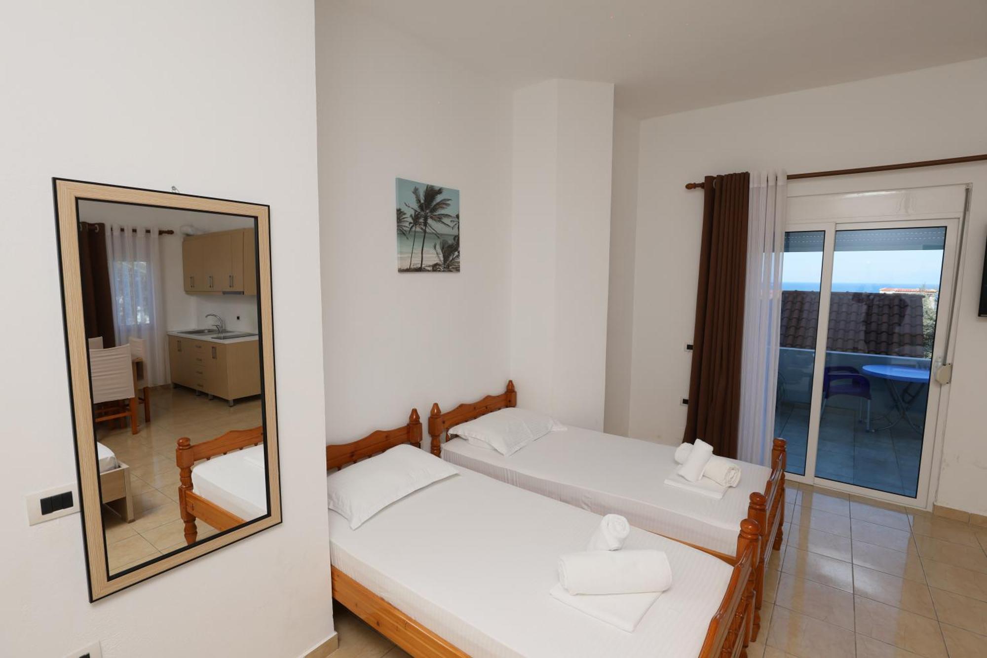 Michelle Apartments كساميل المظهر الخارجي الصورة